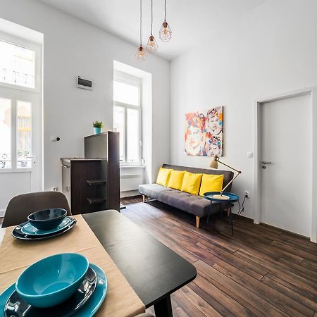 New Dob 53-4 Center Apartment Budapest Luaran gambar